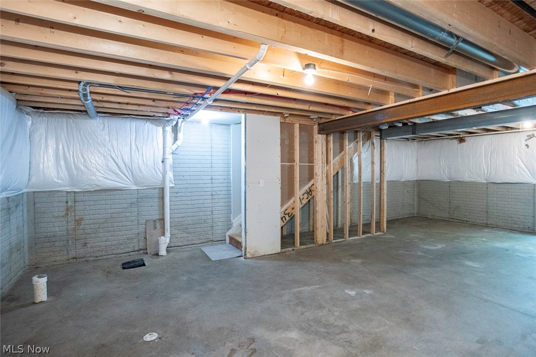 291 Karson Drive Akron OH 44312