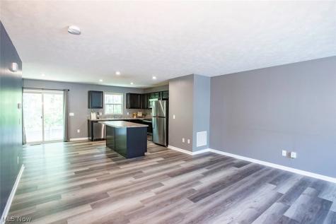 291 Karson Drive Akron OH 44312