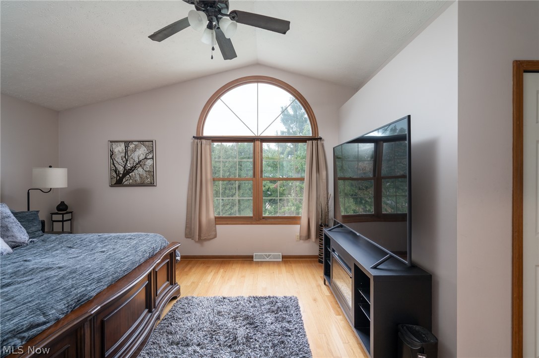 632 Bayberry Road Lorain OH 44053