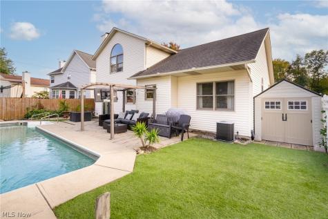 632 Bayberry Road Lorain OH 44053