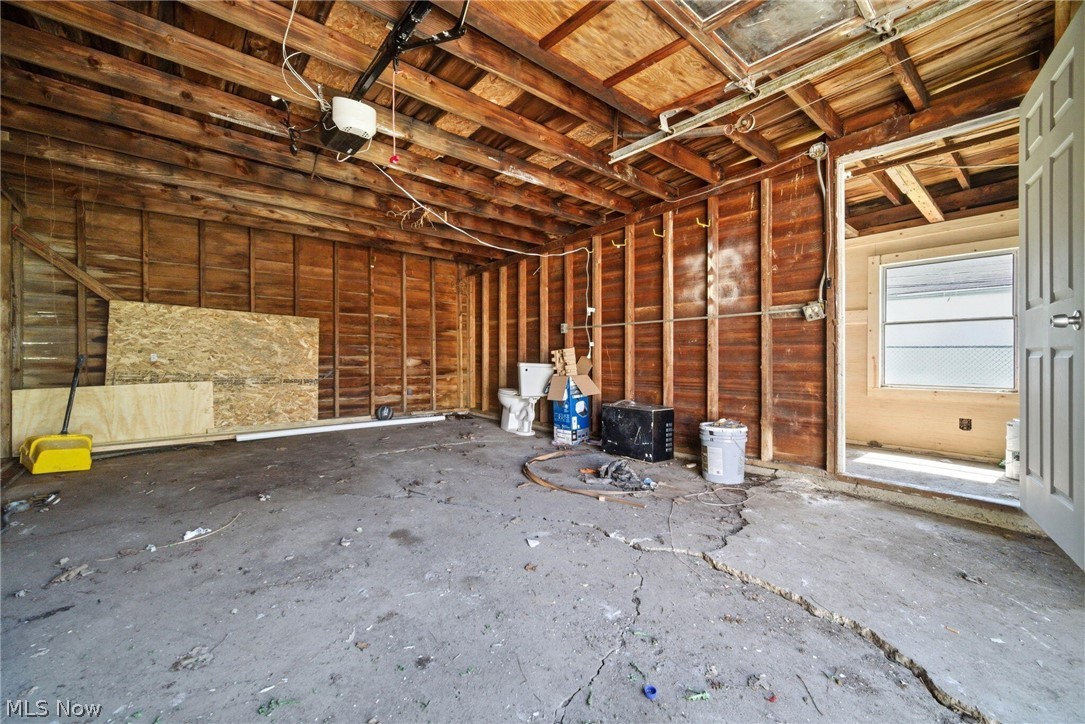 4437 E 158th Street Cleveland OH 44128