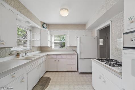 24671 Florence Avenue North Olmsted OH 44070