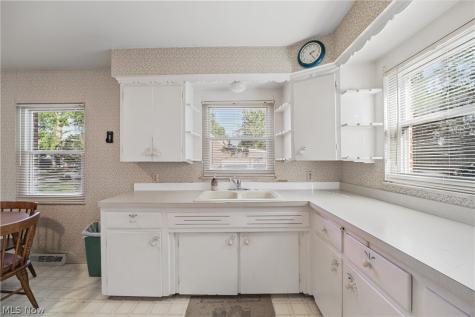 24671 Florence Avenue North Olmsted OH 44070
