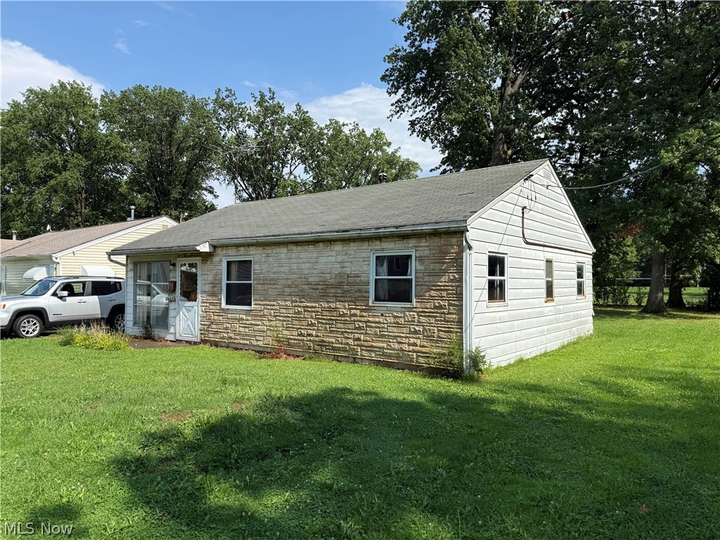 19006 Melville Road Cleveland OH 44110