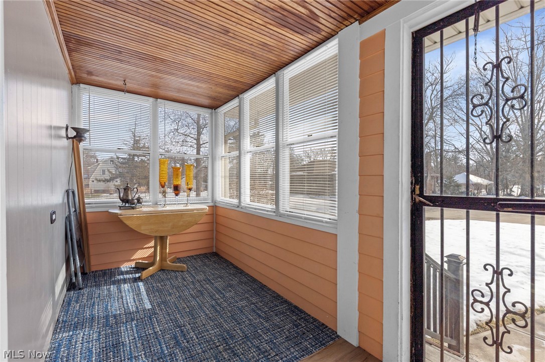 6312 E Pleasant Valley Road Independence OH 44131