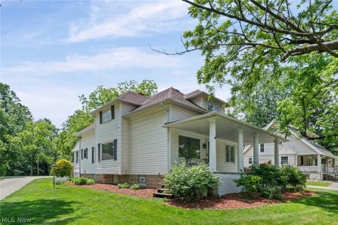 6312 E Pleasant Valley Road Independence OH 44131