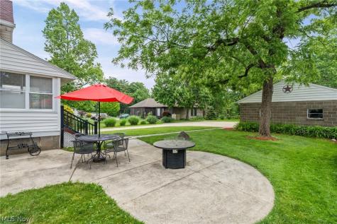 6312 E Pleasant Valley Road Independence OH 44131