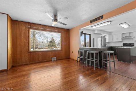 6312 E Pleasant Valley Road Independence OH 44131