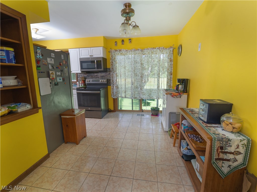 887 State Route 534 NW Newton Falls OH 44444