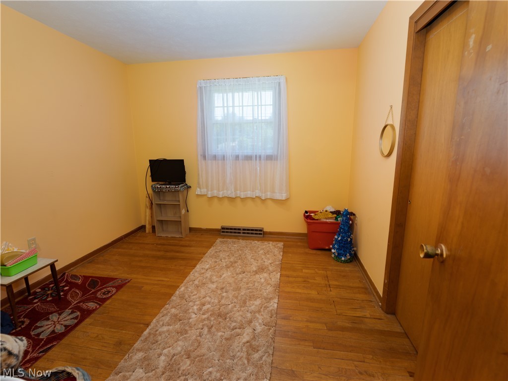 887 State Route 534 NW Newton Falls OH 44444