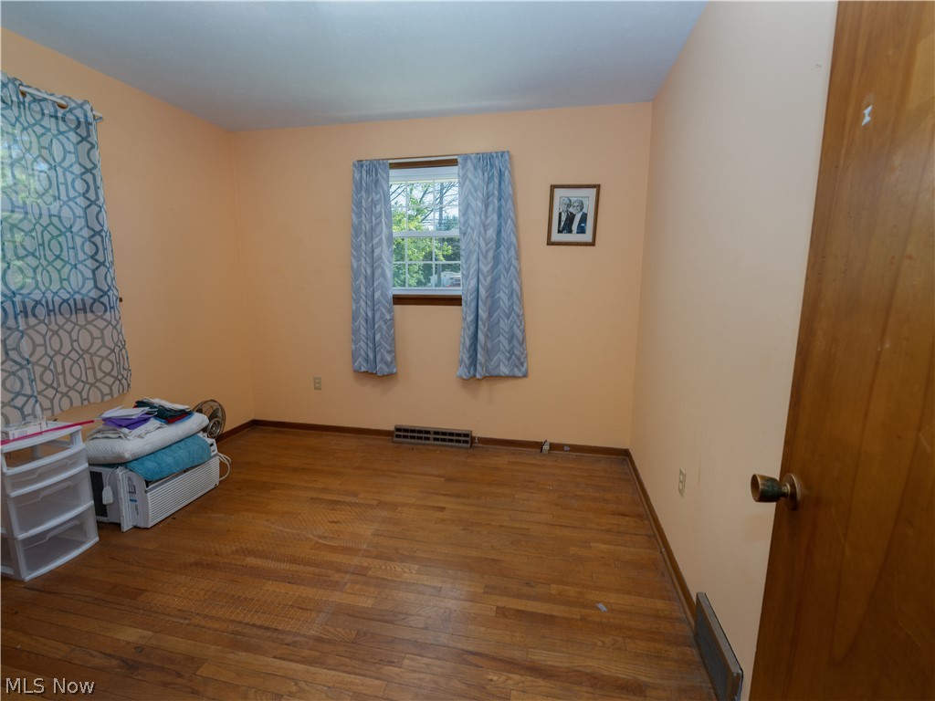 887 State Route 534 NW Newton Falls OH 44444