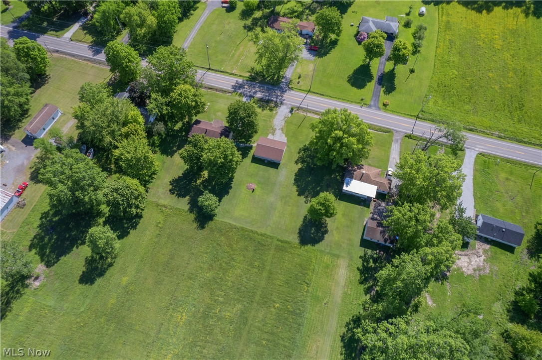 887 State Route 534 NW Newton Falls OH 44444