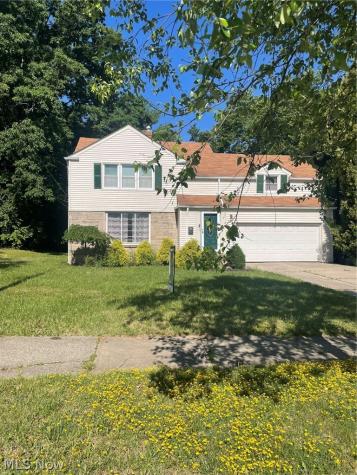 2506 N Taylor Road Cleveland Heights OH 44118