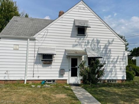 12204 Oak Park Boulevard Garfield Heights OH 44125