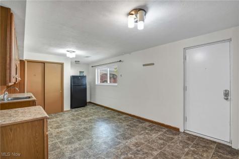 15800 Holland Road Brook Park OH 44142