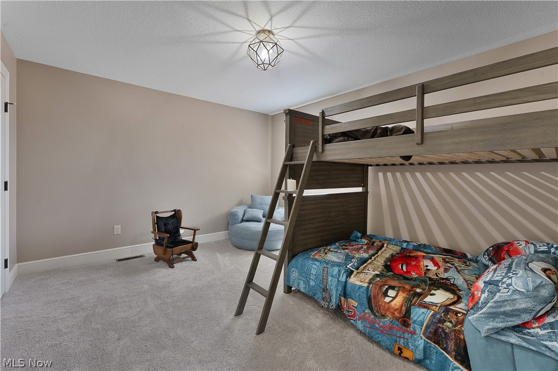 7245 Hanbury Close Canfield OH 44406