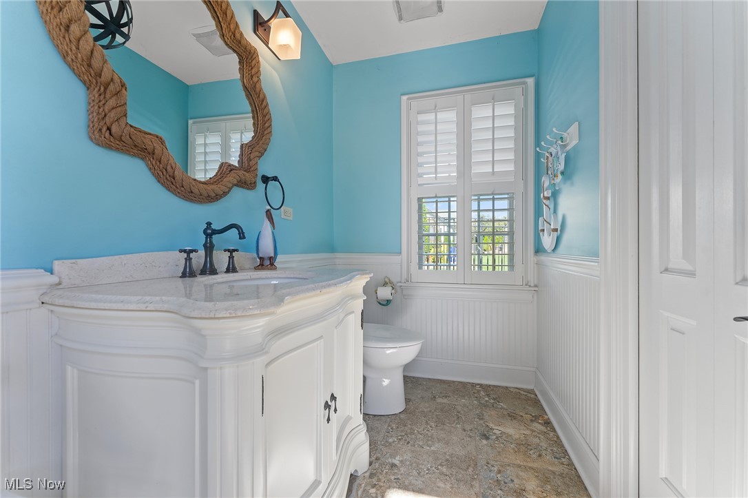 7245 Hanbury Close Canfield OH 44406