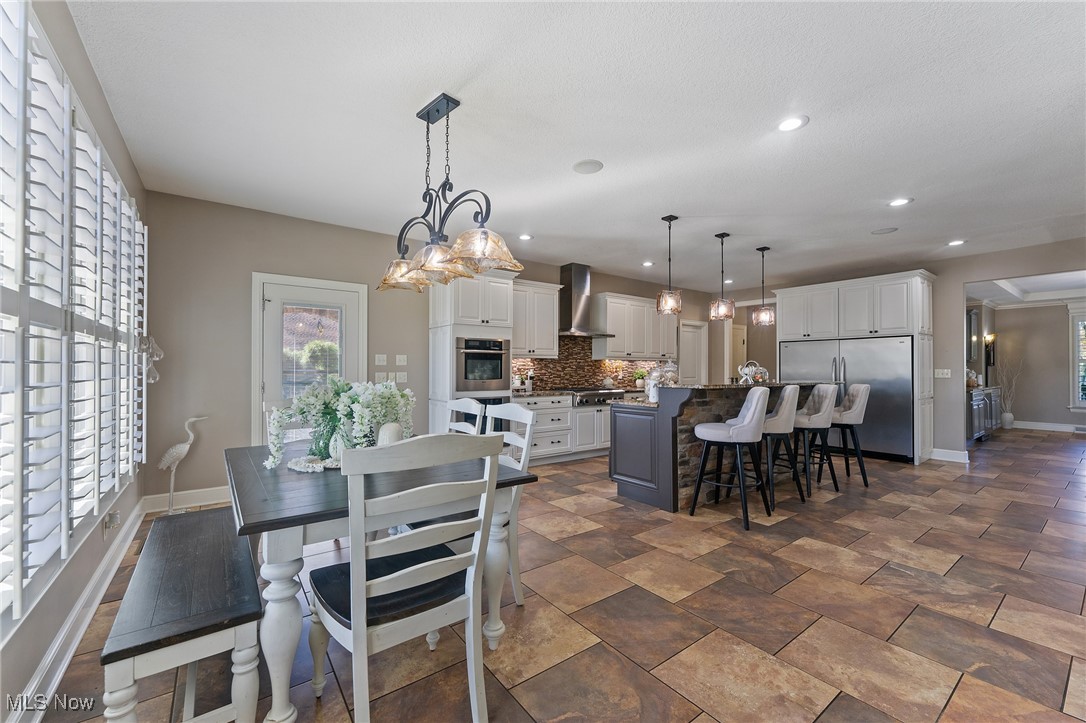 7245 Hanbury Close Canfield OH 44406