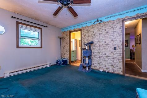17404 Vermont Street Grafton OH 44044