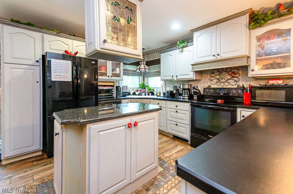 17404 Vermont Street Grafton OH 44044