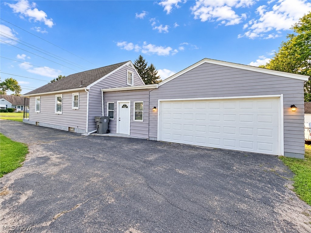 1522 Bancroft Youngstown OH 44514