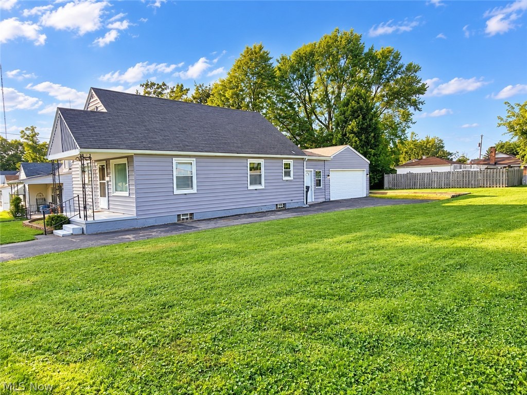 1522 Bancroft Youngstown OH 44514