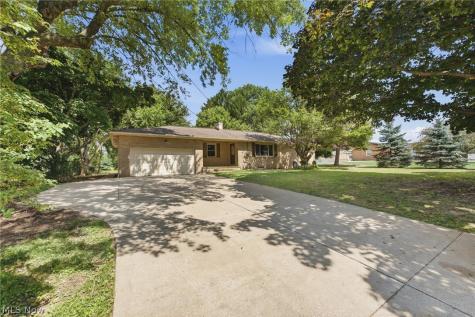 5111 Nave Street SW Canton OH 44706