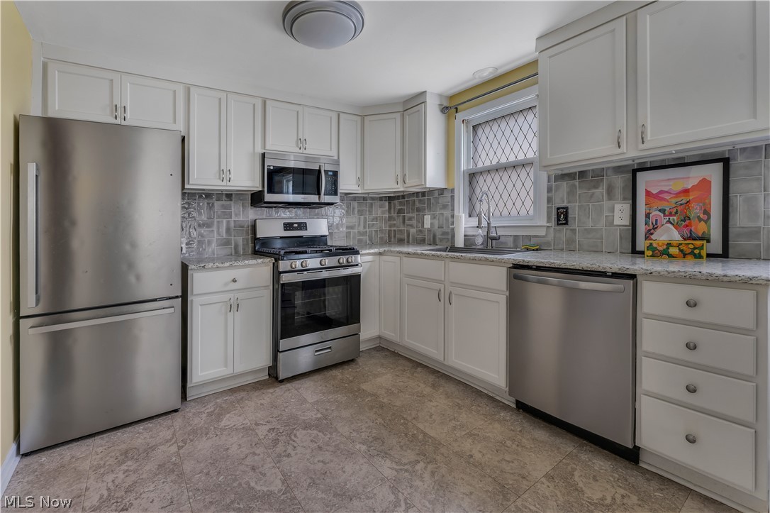 1542 Lynn Avenue Youngstown OH 44514