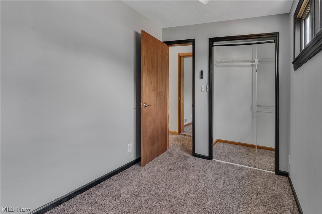 1542 Lynn Avenue Youngstown OH 44514