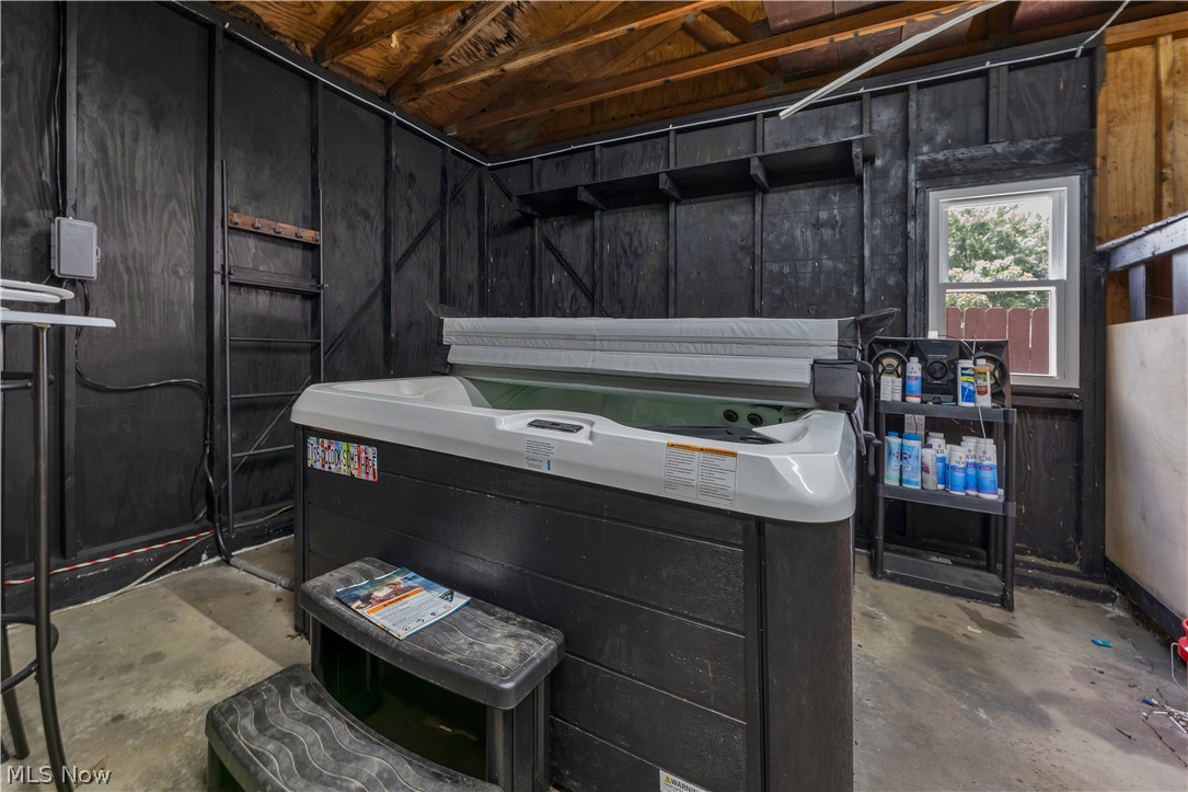1542 Lynn Avenue Youngstown OH 44514