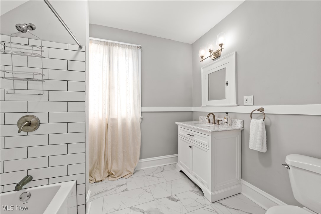 2965 Fairmount Boulevard Cleveland Heights OH 44118