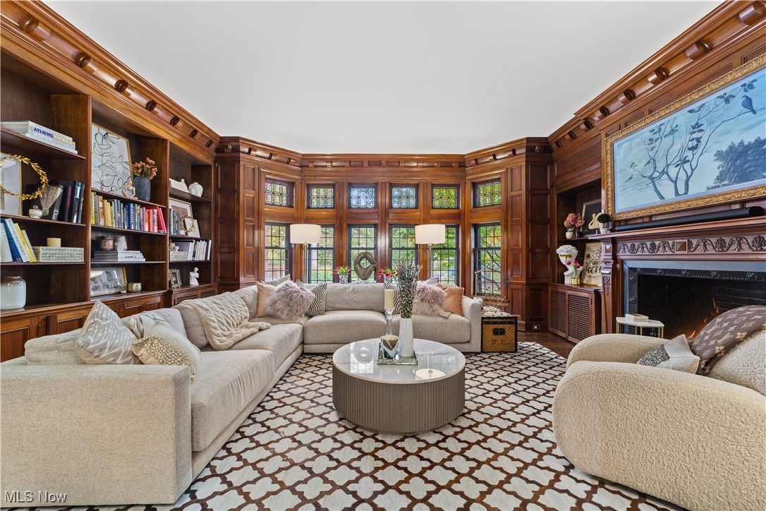 2965 Fairmount Boulevard Cleveland Heights OH 44118