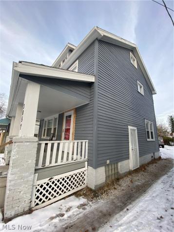 3057 W 115th Street Cleveland OH 44111