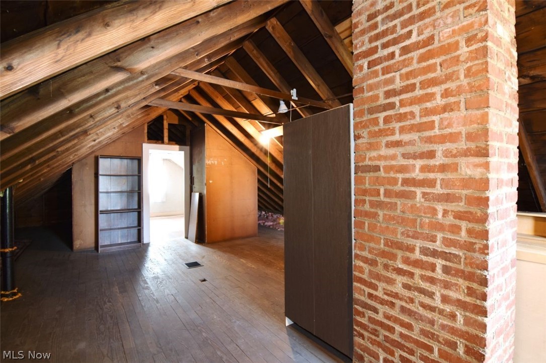 5406 Laverne Avenue Parma OH 44129