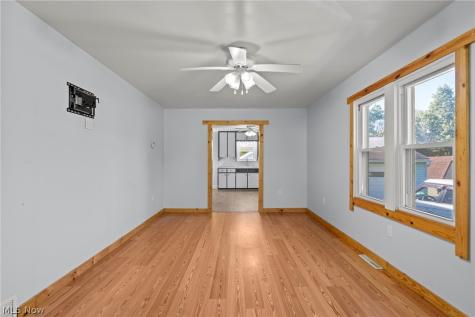 11989 Moffit Road SW Massillon OH 44647