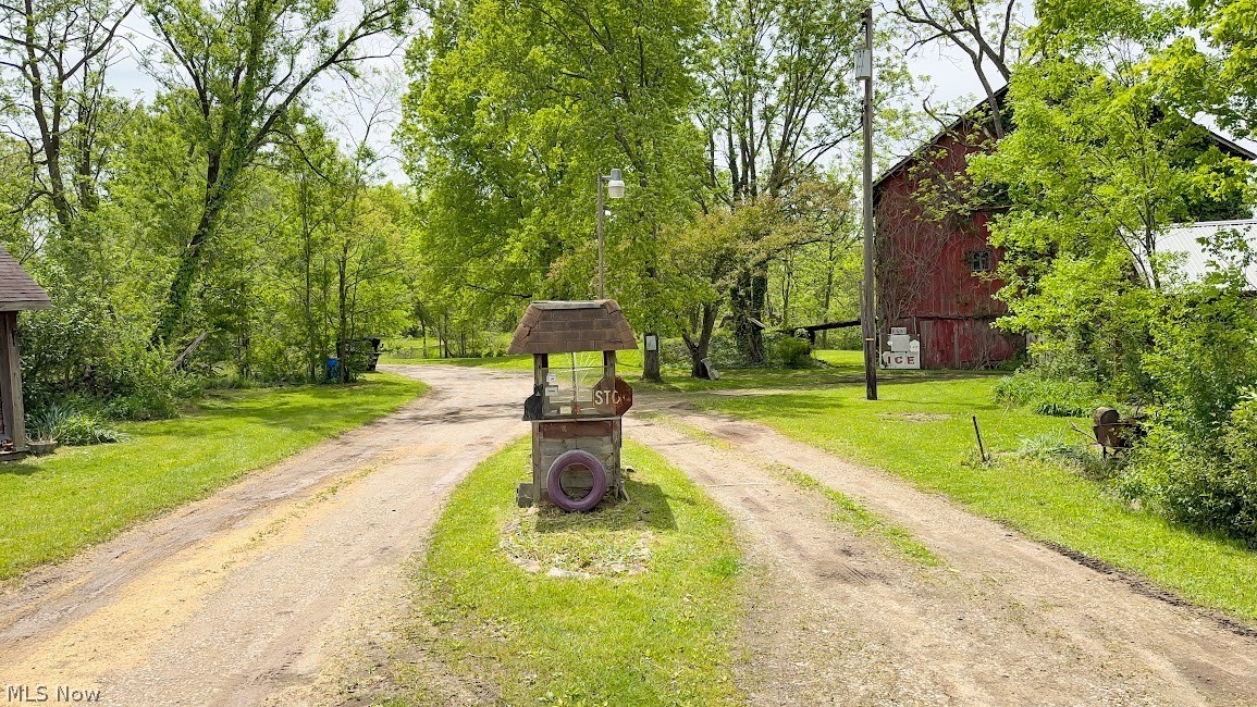 3959 State Route 305 Southington OH 44470