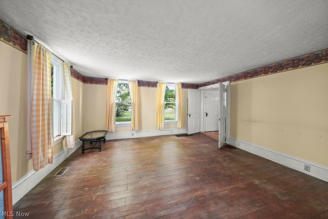 3959 State Route 305 Southington OH 44470