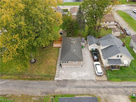 2605 Short Street Lakemore OH 44250
