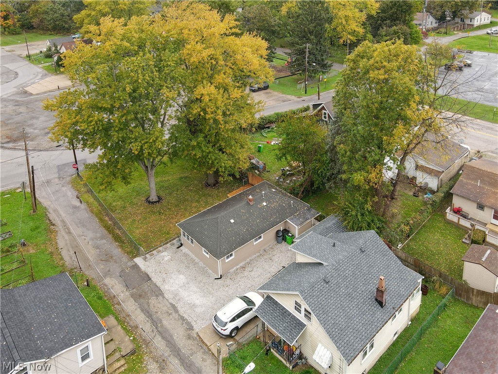 2605 Short Street Lakemore OH 44250