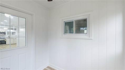 2605 Short Street Lakemore OH 44250