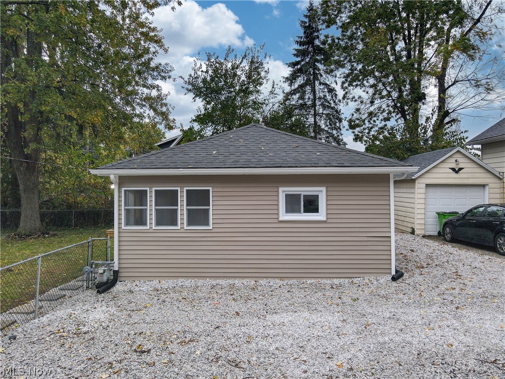 2605 Short Street Lakemore OH 44250