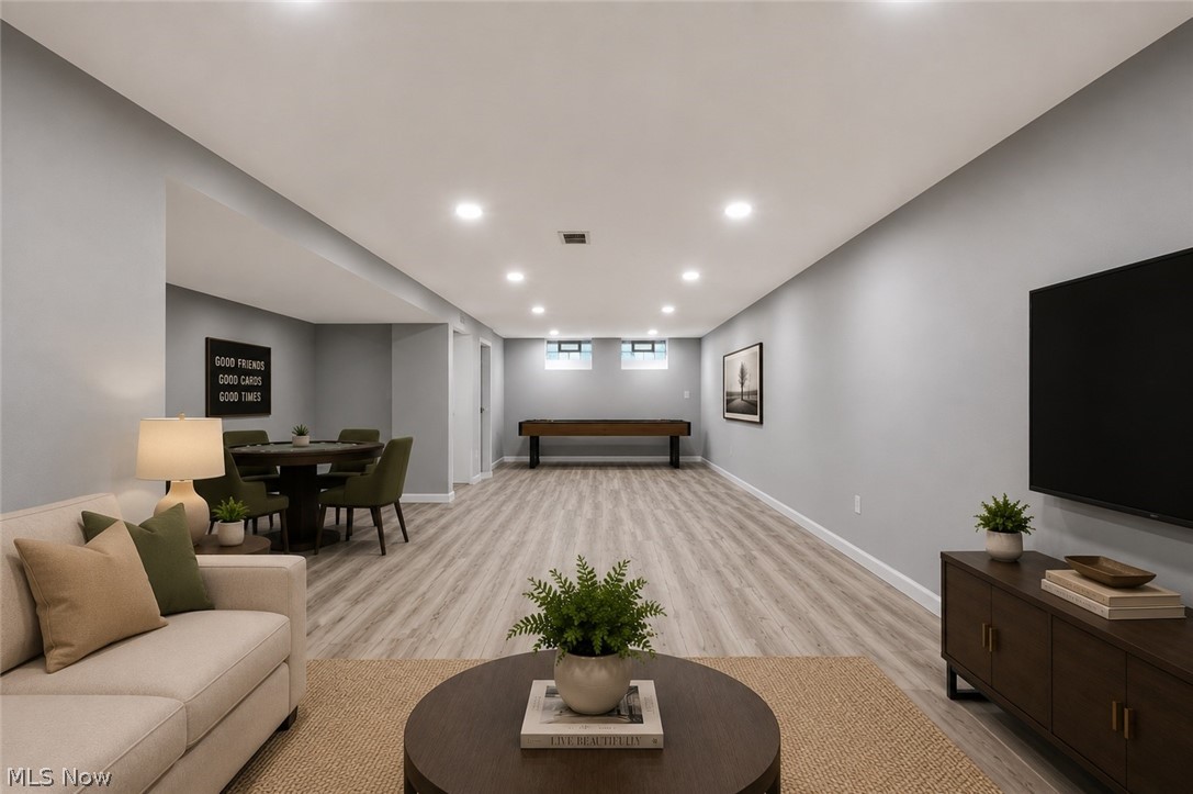 11821 Ronald Drive Parma OH 44130