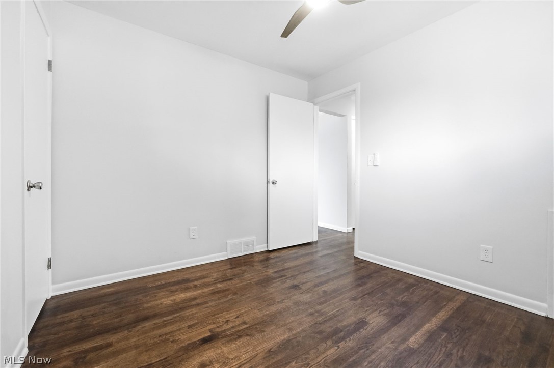 11821 Ronald Drive Parma OH 44130