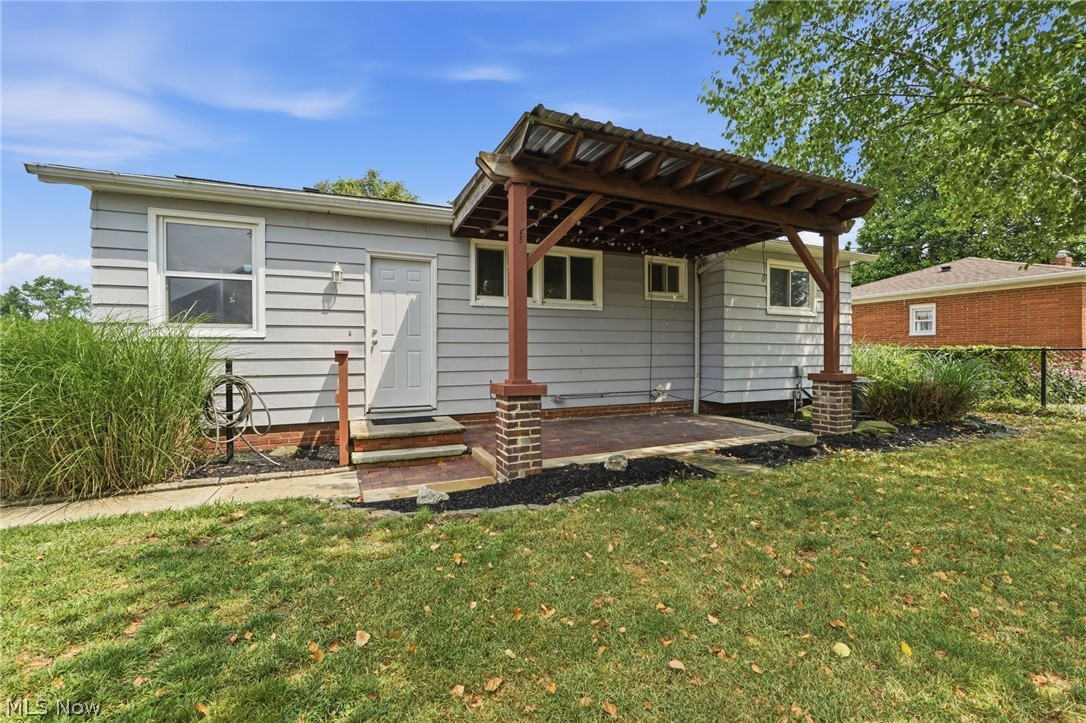 11821 Ronald Drive Parma OH 44130