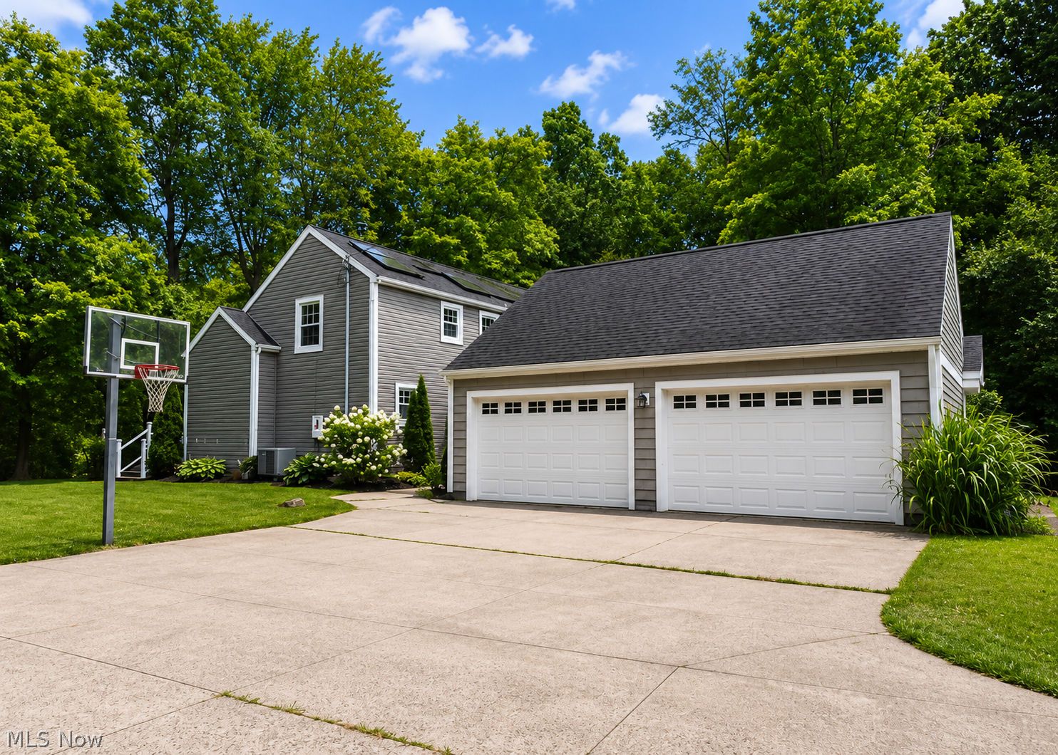 4378 Wilderness Trail Rock Creek OH 44084
