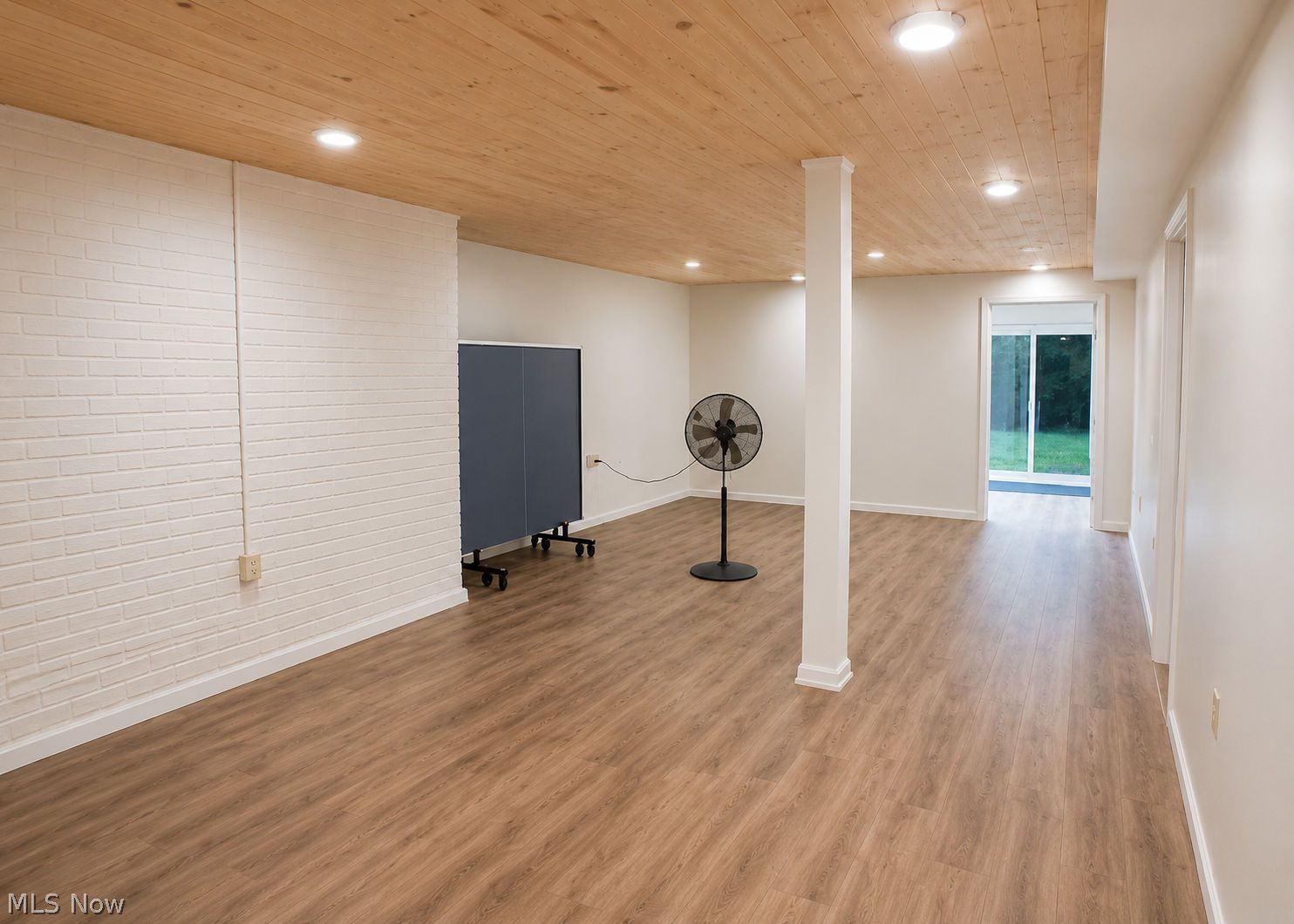 4378 Wilderness Trail Rock Creek OH 44084
