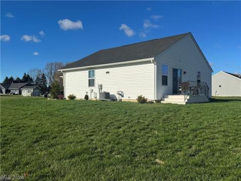 310 Ridgewater Drive Elyria OH 44035