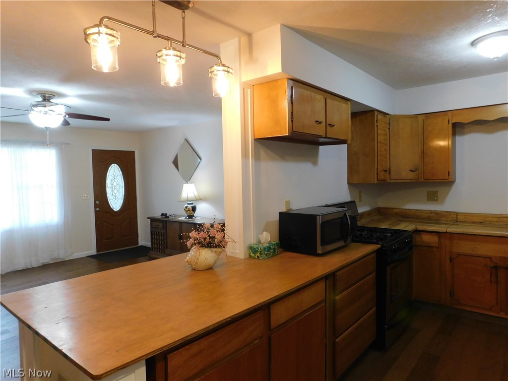 3040 E Spencer Circle Geneva OH 44041