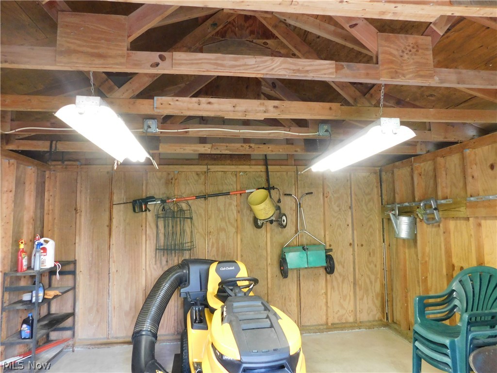 3040 E Spencer Circle Geneva OH 44041