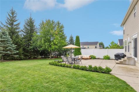 3821 Woodglen Avenue Norton OH 44203